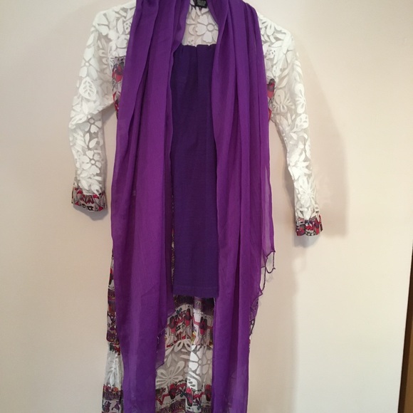 Beautiful white and purple kurti style dress - Picture 6 of 7